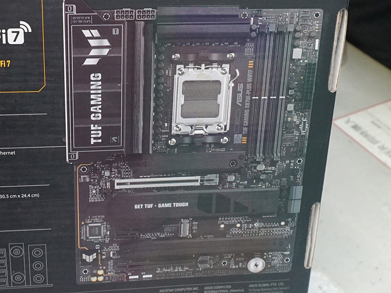 プレイボーイまとめ売り AMD Ryzen Threadripper PROシリーズ対応クリエイター