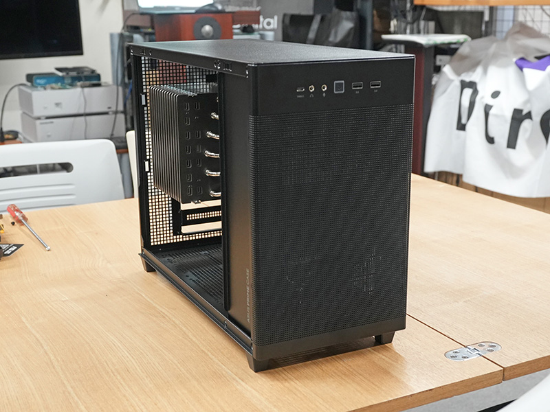 完全ファンレス仕様のミニタワーPCがオリオスペックから、Core
