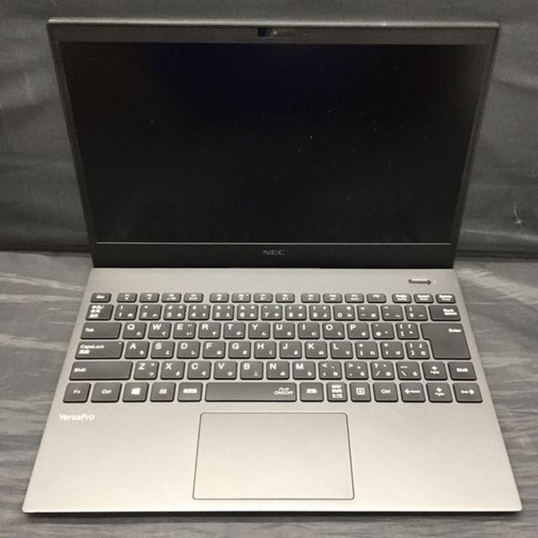 NEC Core i7-10510U/16G/SSD256/13.3フルHD液晶 Core i7-10510U+16GBメモリを搭載したNEC製13.3型ノートPCが