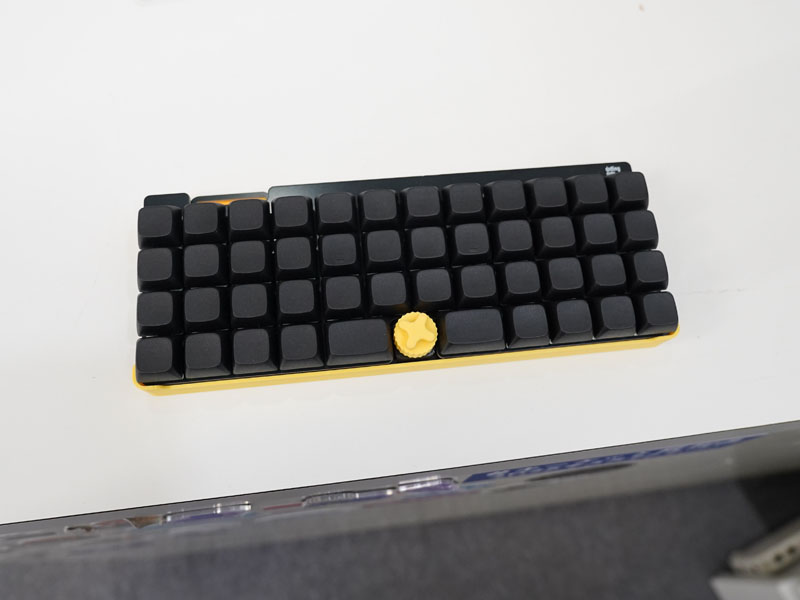 40%キーボード自作キット「dotmatrix40」が入荷、はんだ付け不要