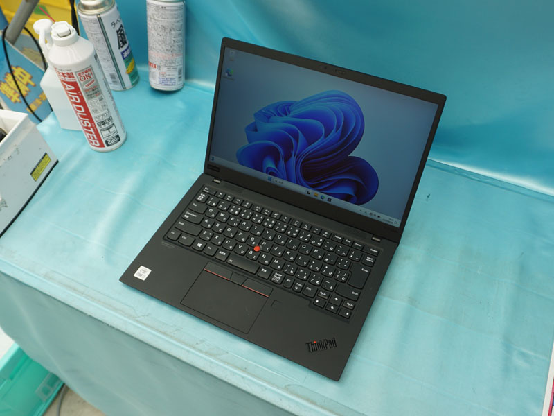 ThinkPad X1 Carbon Gen6 i7第8世代16GBメモリ‼️ ThinkPad X1 Carbon Gen 8 Core i7・16GBメモリー・512GB SSD