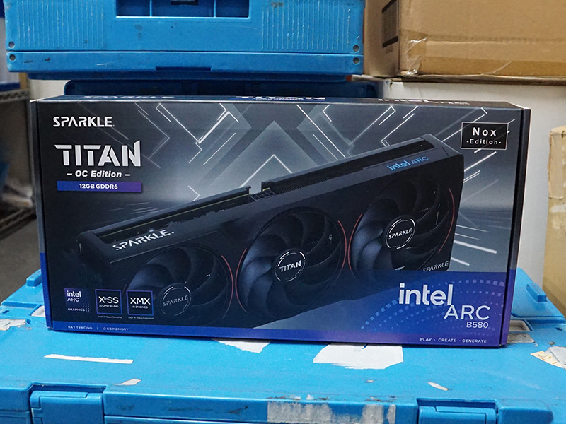 SPARKLE B580 TITAN NOX OC 12GB　未開封品　ブラック SPARKLE officially launches Arc B580 TITAN NOX Edition