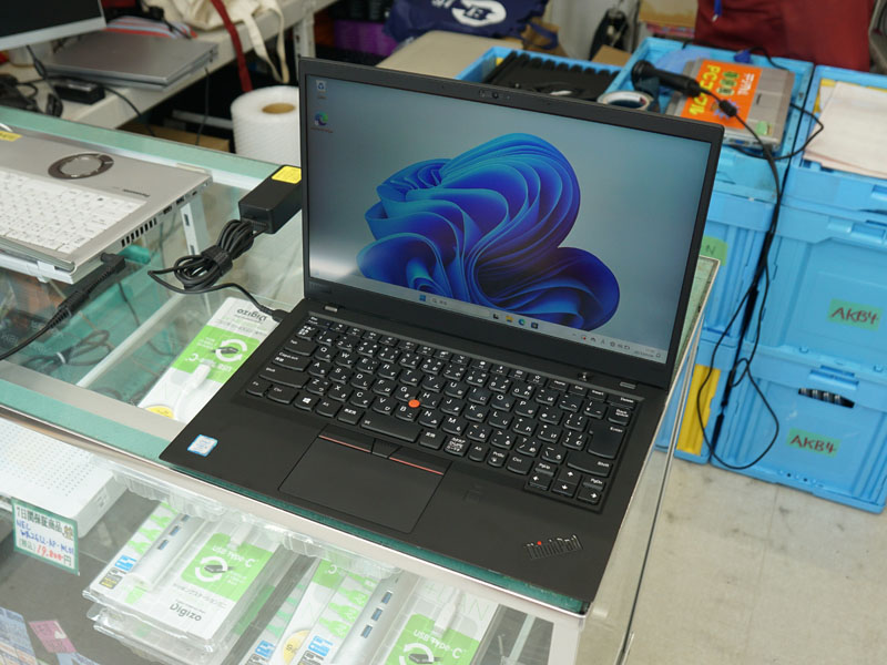 大特価セール中　Lenovo 第８世代コアｉ５に高速ＳＳＤ＆１６Ｇ 第8世代Core i5搭載の「ThinkPad X1 Carbon 6th Gen」が24,800円