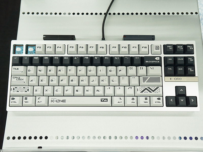 キーボード morkblade bold tkl white/black MorkBlade Bold TKL – DPQP