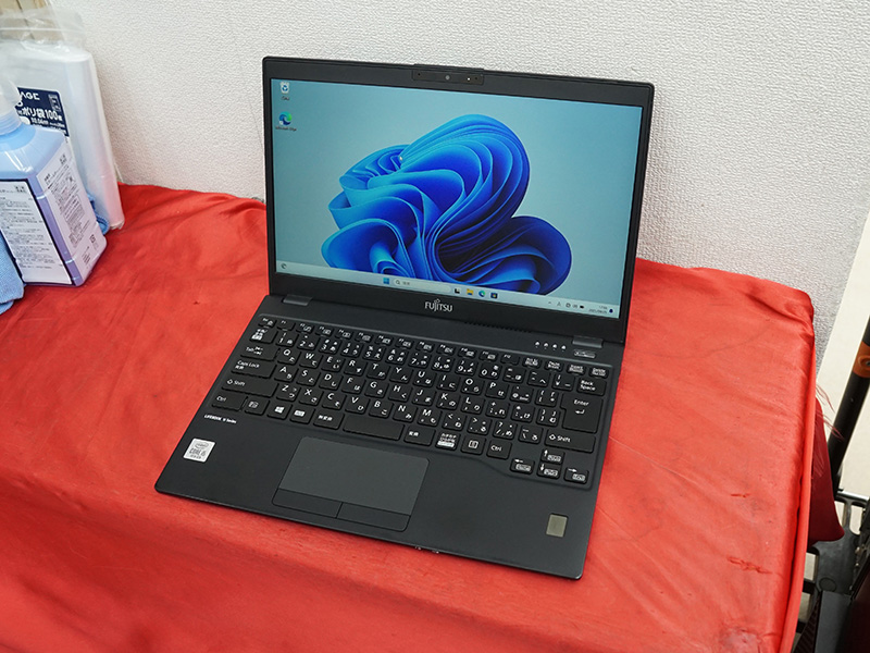 LIFEBOOK U9310◆Core i5-10310U/256G/8G/軽量 LIFEBOOK U9310◇Core i5-10310U/256G/8G/軽量 Amazon.co.jp