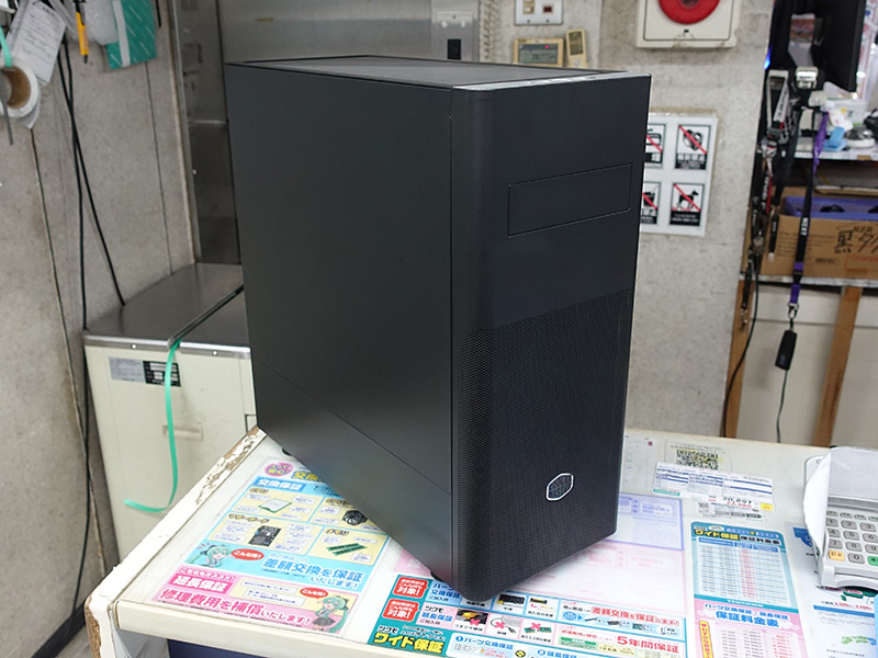 Cooler Masterのミドルタワー「MasterBox CM695」が発売、貴重な5
