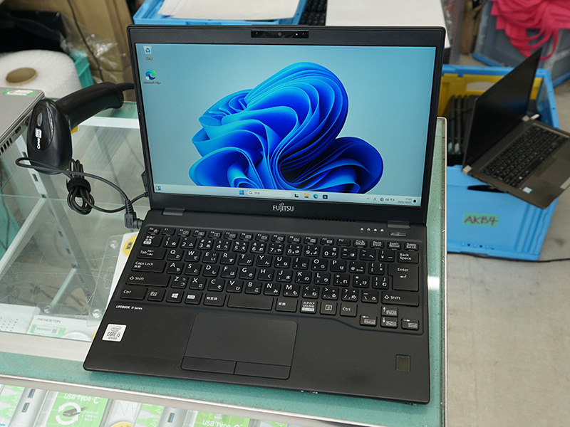 ゆうき‼️ 売却済み Core i5-10310U+8GBメモリ搭載の13.3型「LIFEBOOK U9310/D」が29,800円