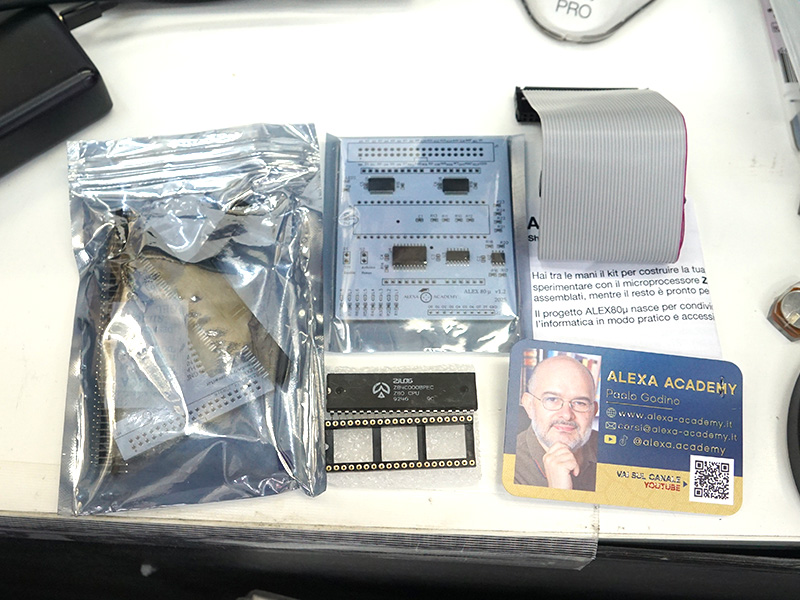 イタリアのZ80大好きオジサン”が作ったZ80 CPU付き学習用Arduino工作