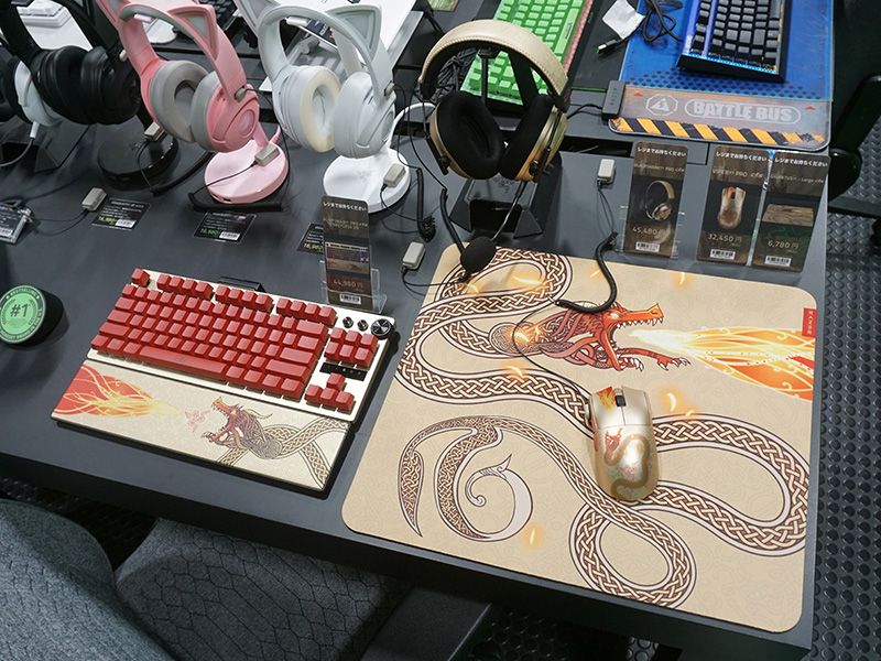 Razer×Counter-Strike 2コラボのゲーミングデバイスがTSUKUMOで展示