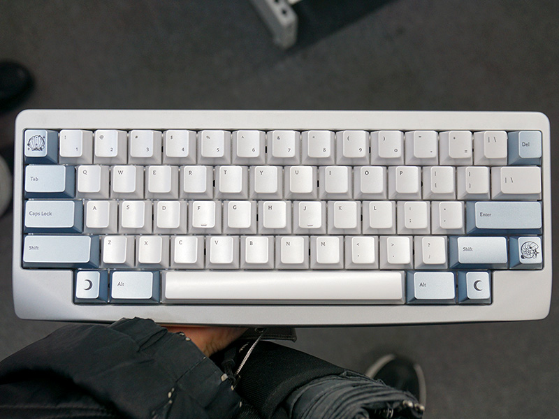 パール塗装のキーキャップセット「Keyria Labs Pearl Tear」 - AKIBA