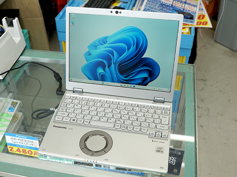 Windowsノート本体 Panasonic Let's note CF-QV9M1AVS 第10世代Core搭載の12インチ高精細レッツノートが37,800円！中古PC