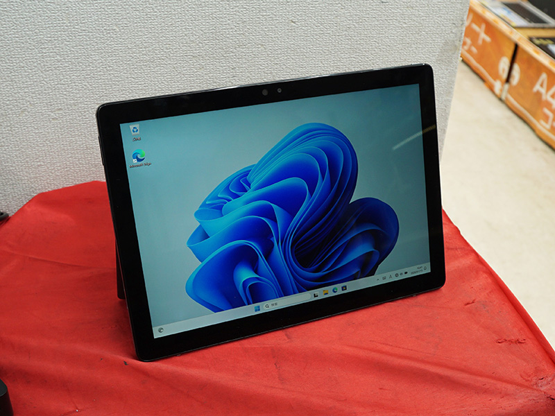 Core i3-8145UやWindows 11 Pro搭載の「Latitude 7200 2in1」が12,800