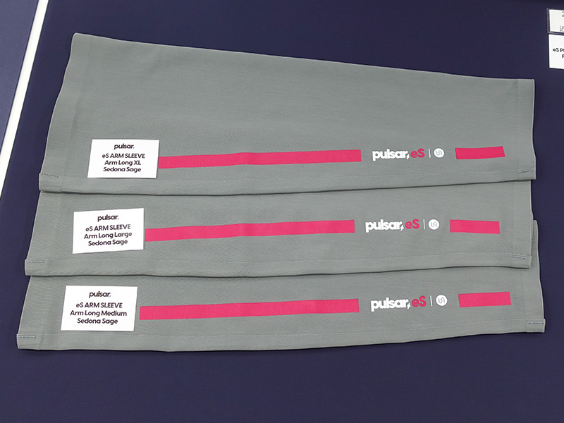 Pulsarのゲーミングアームカバー「eS eSports Arm Sleeve」にVAXEE