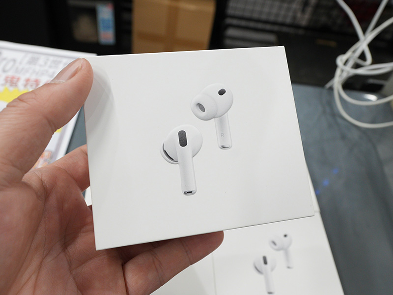 Appleのワイヤレスイヤホン「AirPods Pro 3」が33,800円！未使用品の