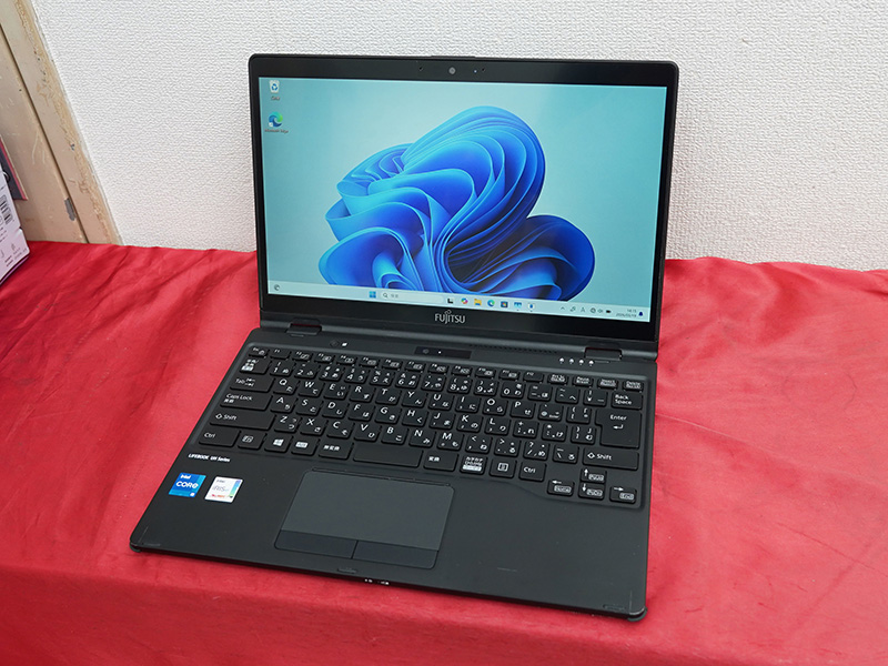 タブレットスタイルもOKな「LIFEBOOK UH10/E3」が44,800円、Core i5