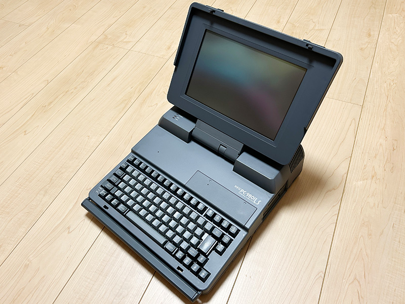 特価小型ディスクパソコンおまけ付き 8328//NETGEAR アンマネージ スイッチングハブ XS508M 10G 8ポート