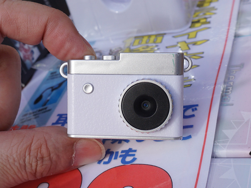 液晶付きミニデジタルカメラ 値引き可能 Webカメラとしても使える小型デジカメが入荷、0.96インチモニター付き