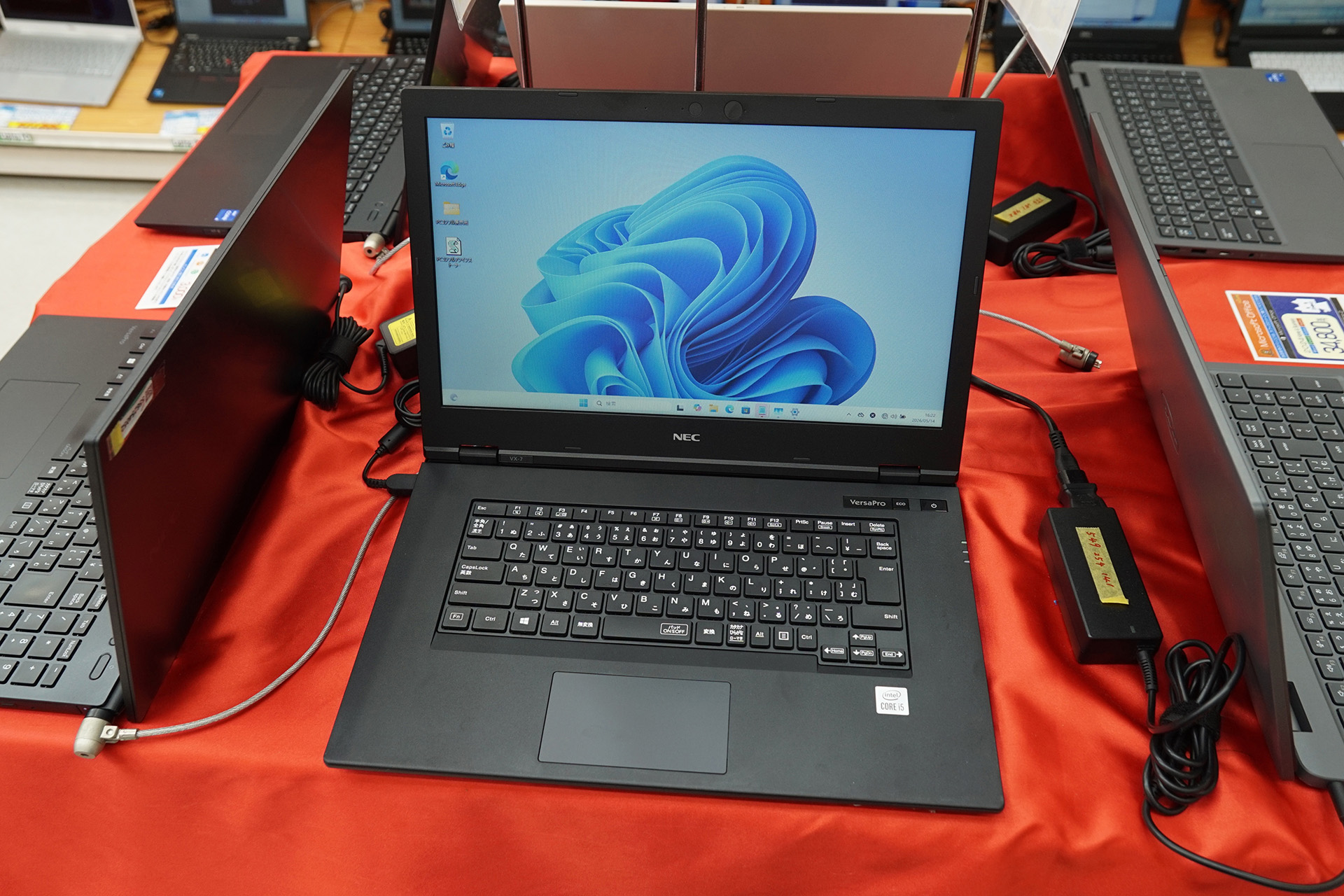 美品NEC VKT10CGG6VD6 i5-10210u 8-256（7） Core i5-10210UやDVDマルチドライブ搭載のNEC製15.6型ノートPCが24,800