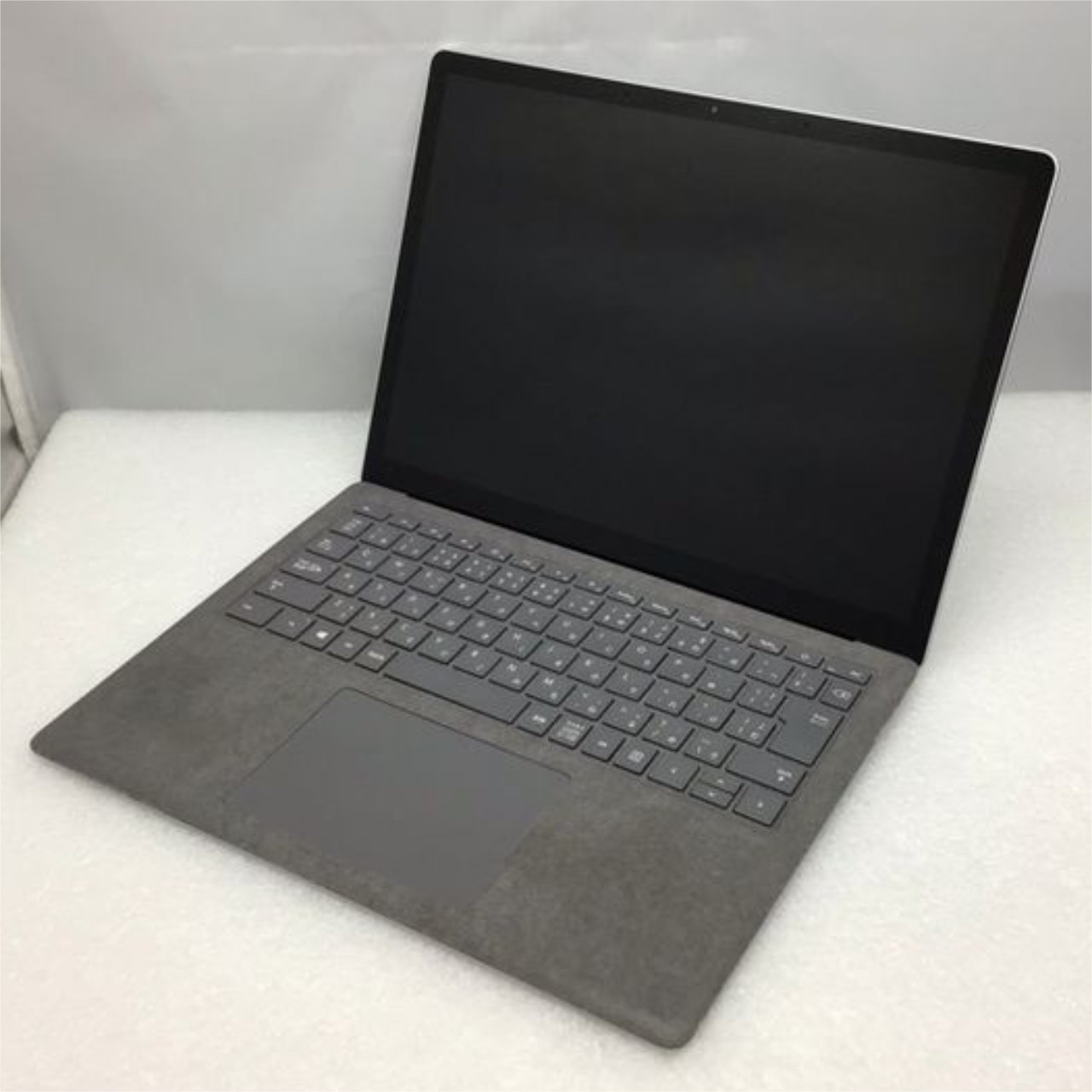 Core i5-1145G7搭載の13.3型「Surface Laptop 4」が44,980円、パソコン