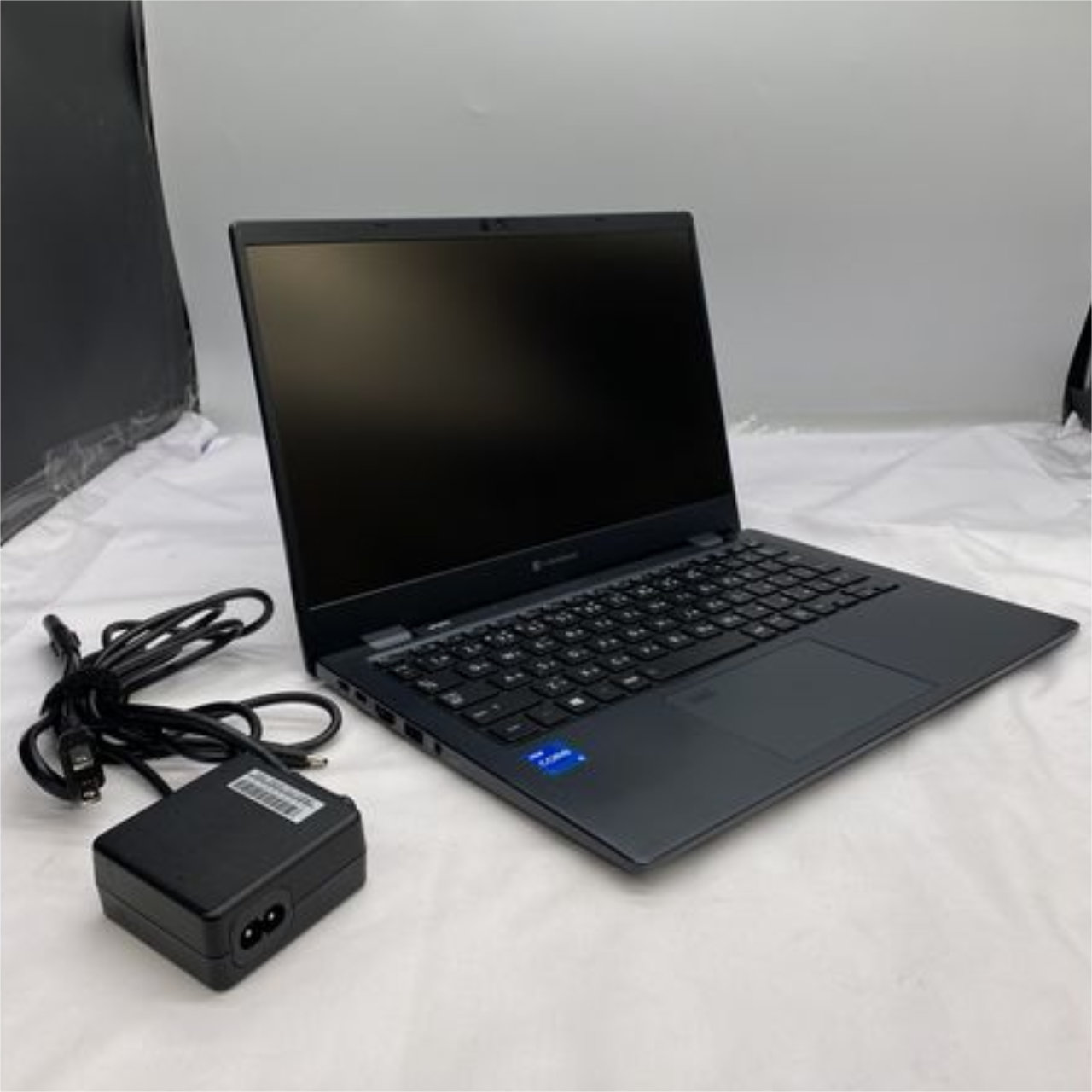 Core i5-1135G7を搭載した13.3型ノートPC「Dynabook G83/HS」が52,980