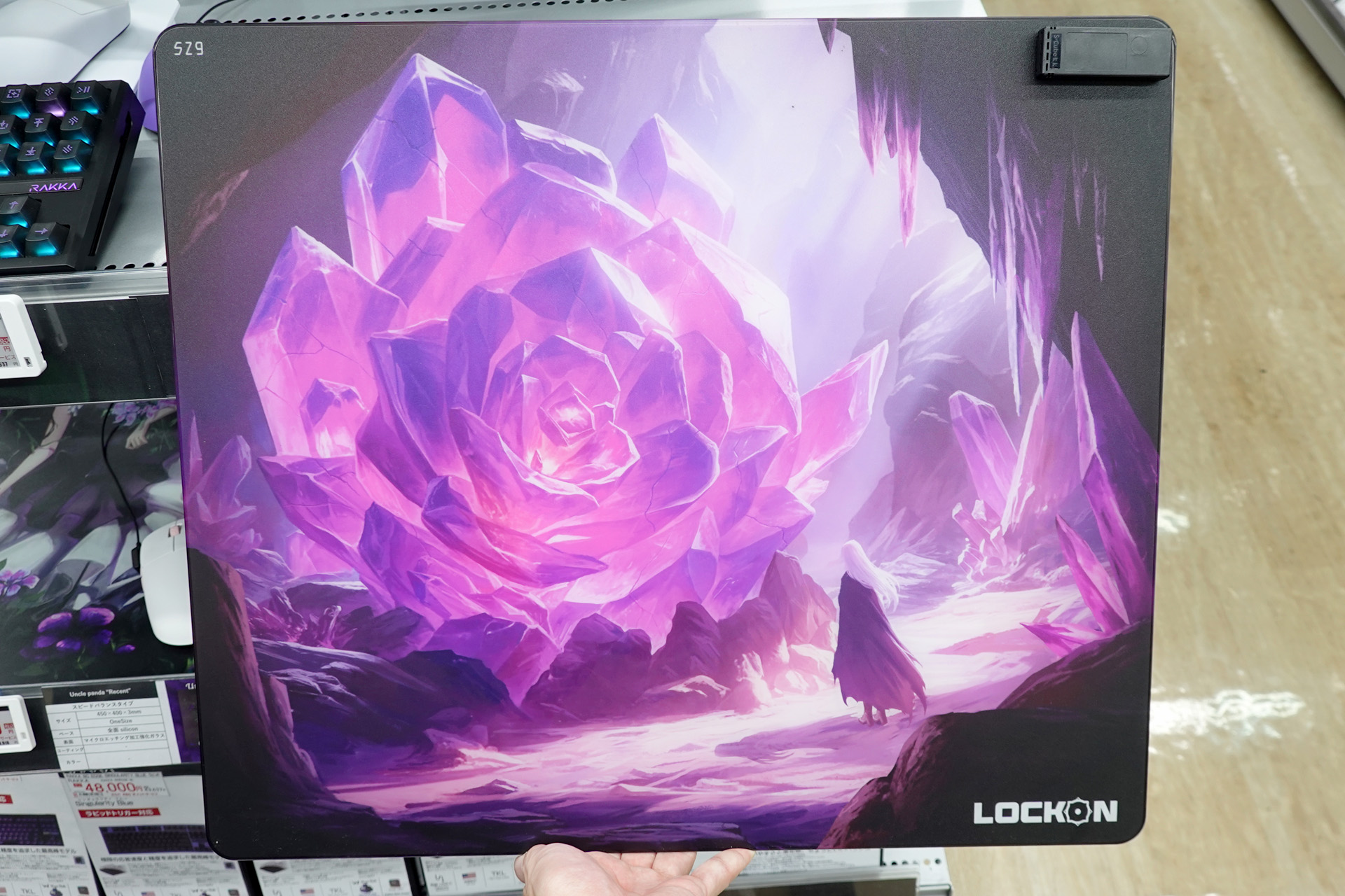 全世界限定1,000枚のガラスマウスパッド「Lock-On Odyssey」が入荷