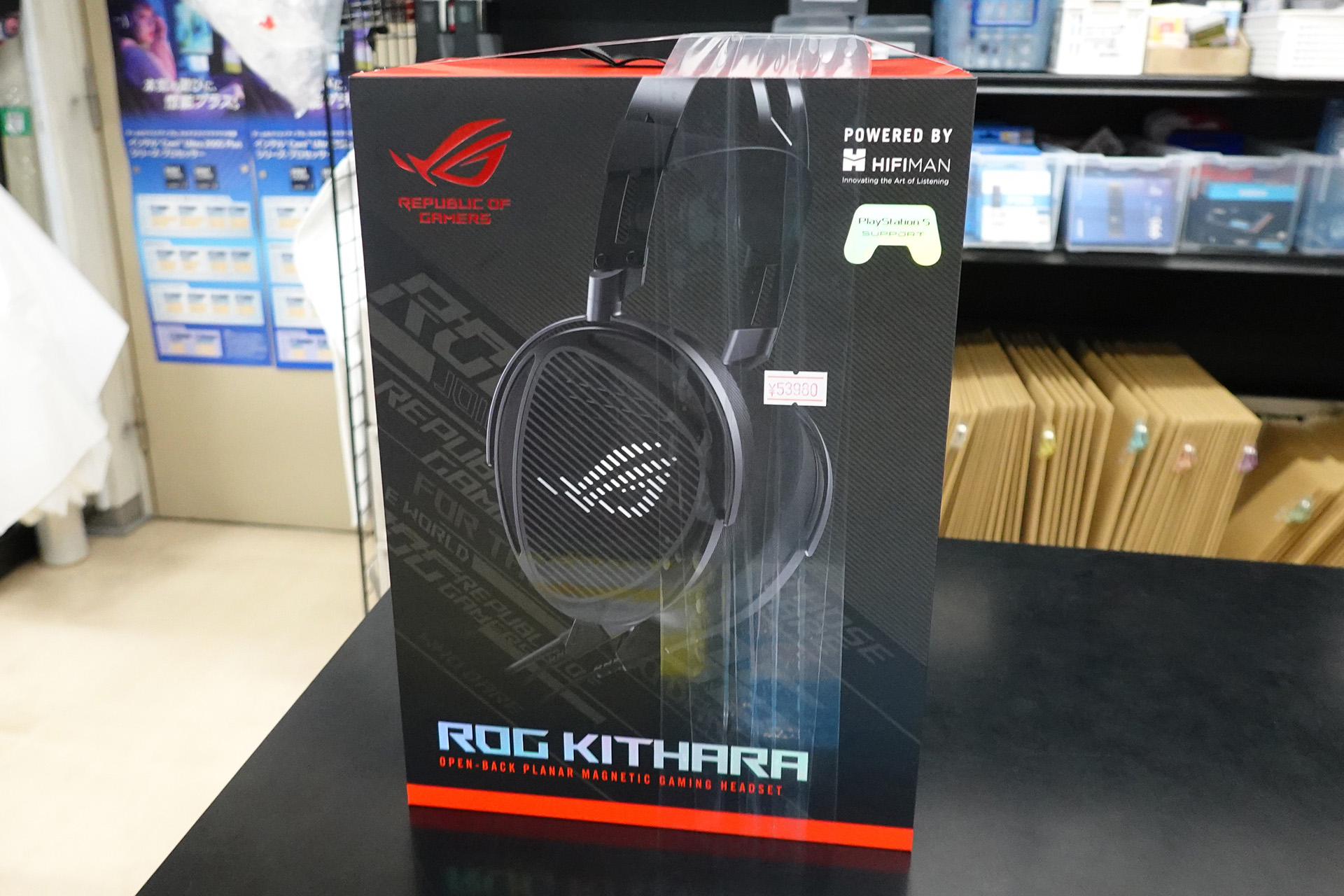ASUS ROGの開放型ゲーミングヘッドセット「ROG Kithara」が発売、4.4mm