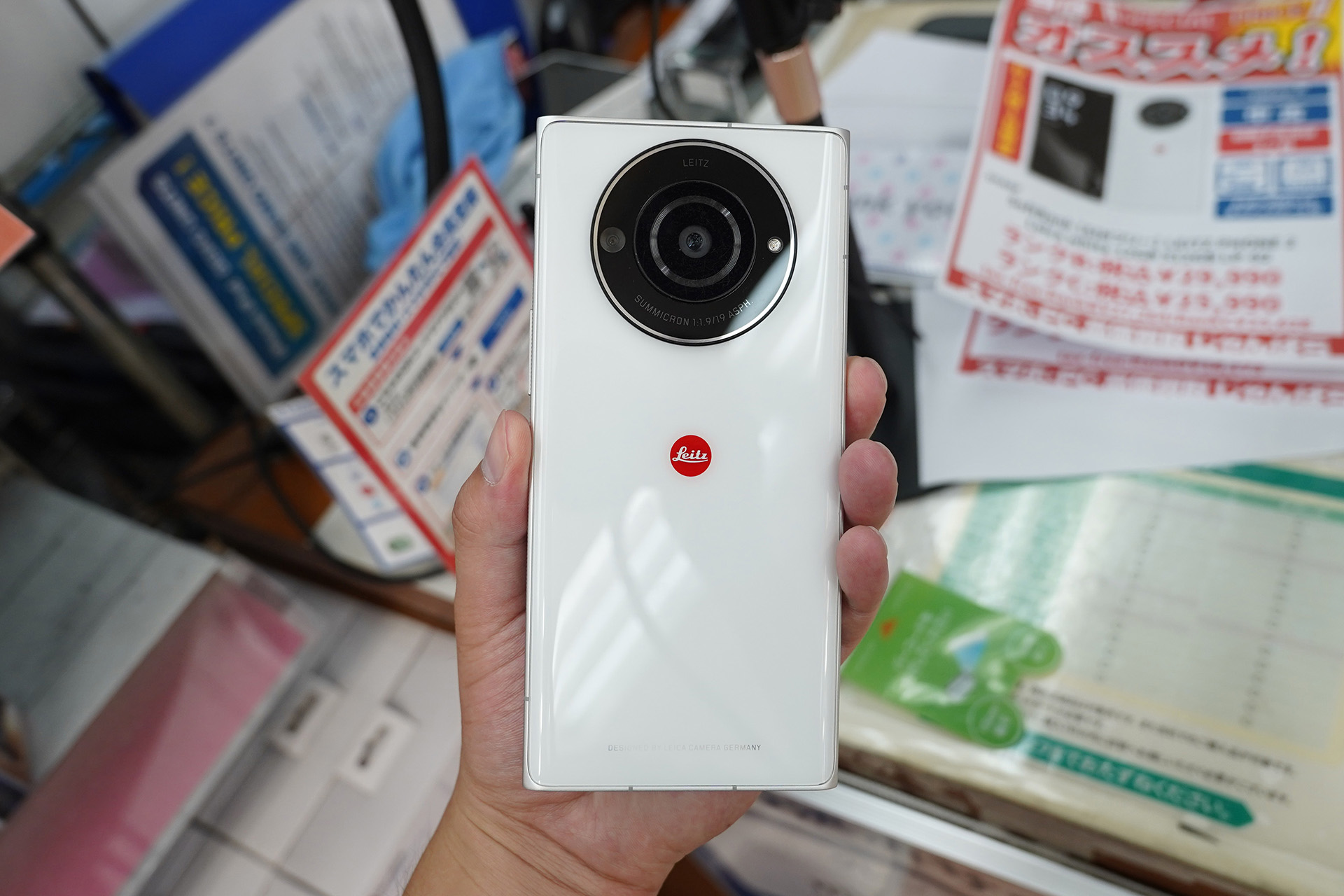 スマートフォン本体 LEITZ Phone 2 ライカ監修の5Gスマホ「LEITZ PHONE 2」が19,990円から、中古品セール