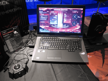 実売80万円！ASUSのモンスター級水冷ノートPC「ROG GX800VH」が